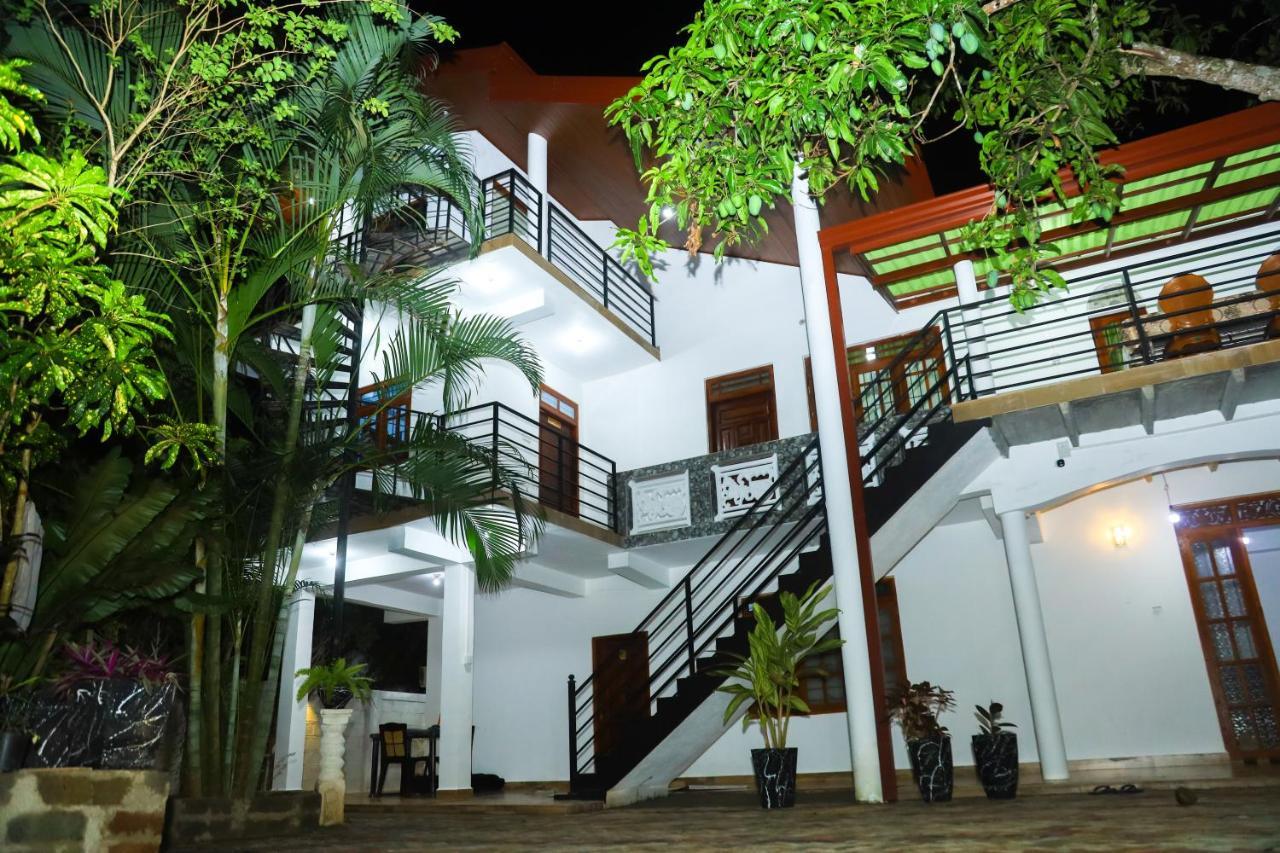 Forest View Home Stay Anuradhapura Exterior photo